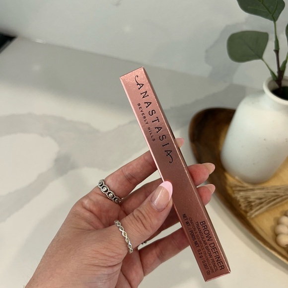 Anastasia Beverly Hills Brow Definer - Brow Pencil - Picture 3 of 3